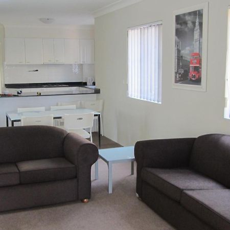 Parkside Apartments Parramatta 시드니 외부 사진